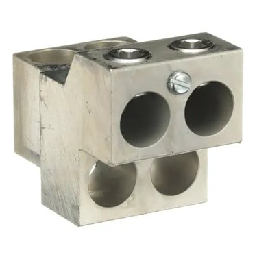 FCCuAl 4x240mm2/500kcmil XT7/M F 3p AuxV ABB Front Terminals Fixed
